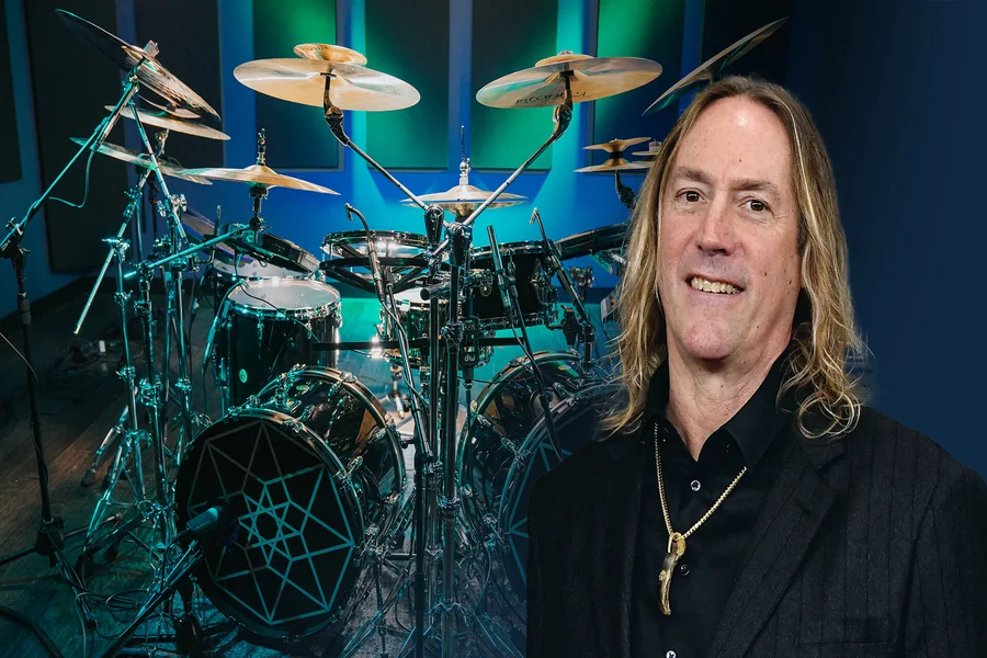 Danny Carey Height