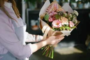 Same-Day Flower Delivery in Toronto: What to Know Before You Order