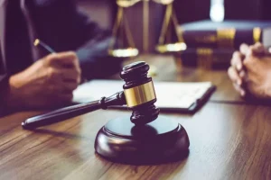 Understanding the Role of a Robbery Lawyer in Serious Criminal Cases