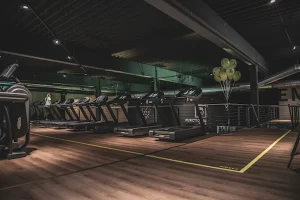 Experience Unmatched Fitness Luxury at Singapore’s Premier Gyms