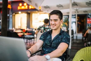 How Can I Make My Hispanic Small Business Stand Out Online?