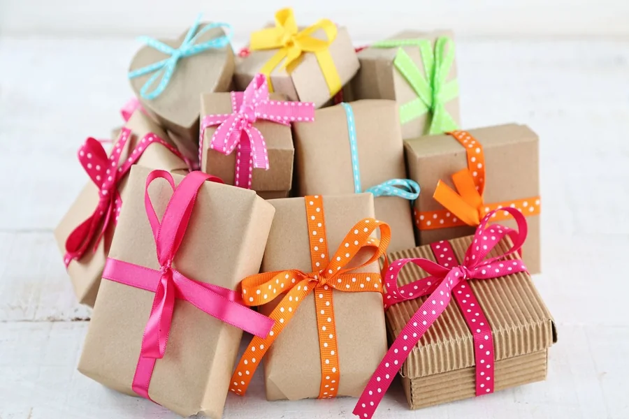 Gift Boxes Impress