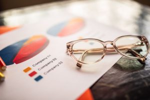 5 Key Factors to Compare Endowment and Investment Plans