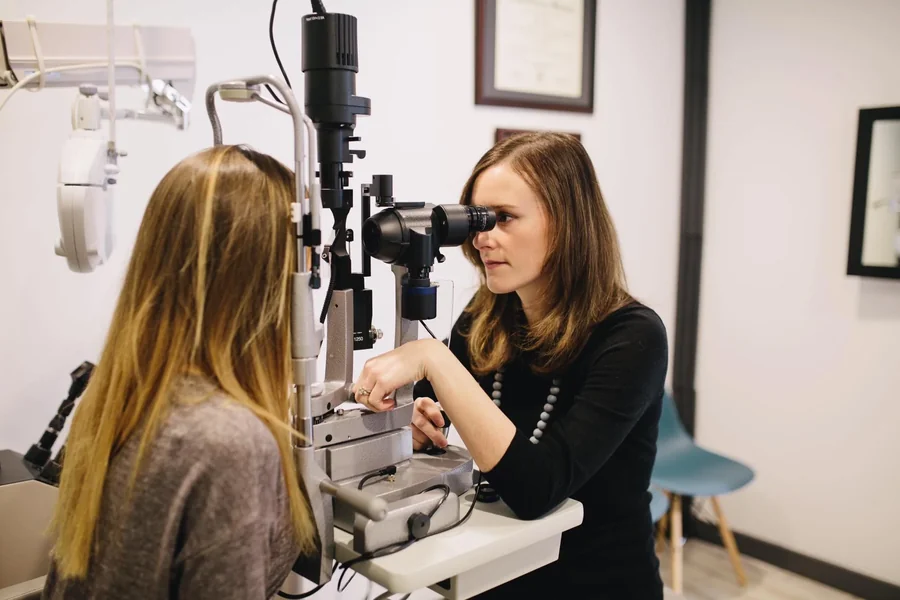 How to Choose the Right Eye Doctor in Nashville